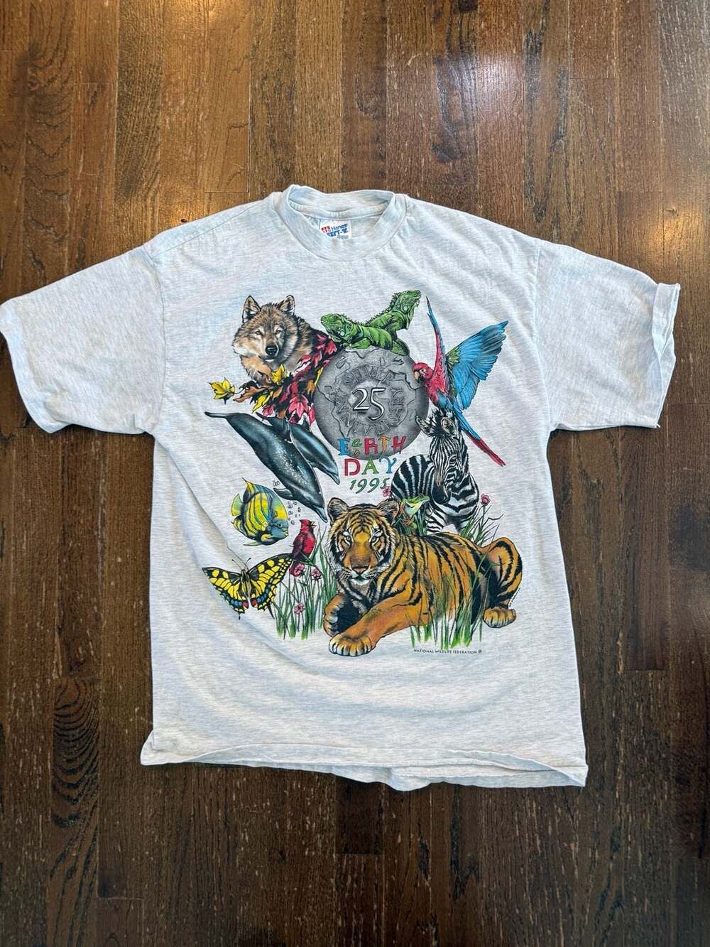 VTG 1995 Earth Day 25th Anniversary National Wildlife Federation  Size L